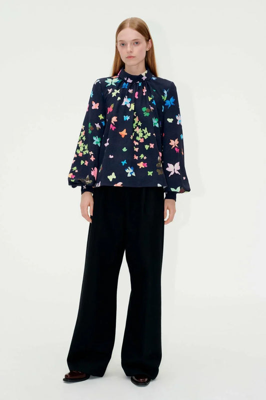 Ashley Butterflies - Meðvitund Studio